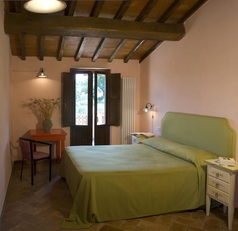 אפרטהוטל Castel Ritaldi Borgo Le Capannelle חדר תמונה